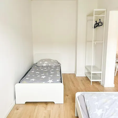 Moeblierte Monteurwohnung Bei Leipzig Daire