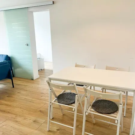 شقة Moeblierte Monteurwohnung Bei Leipzig Neukieritzsch
