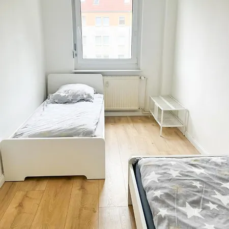 Daire Moeblierte Monteurwohnung Bei Leipzig *
