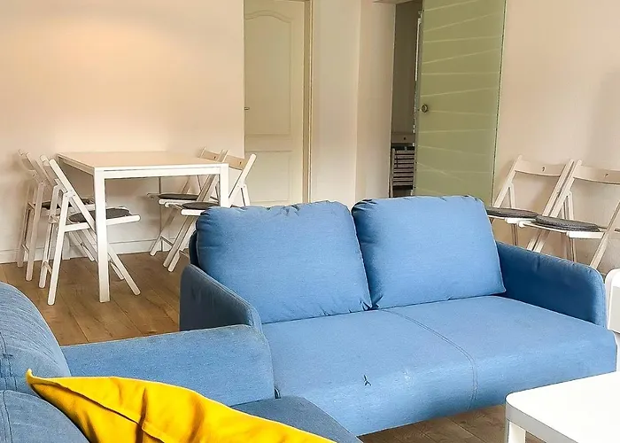 Moeblierte Monteurwohnung Bei Leipzig Neukieritzsch